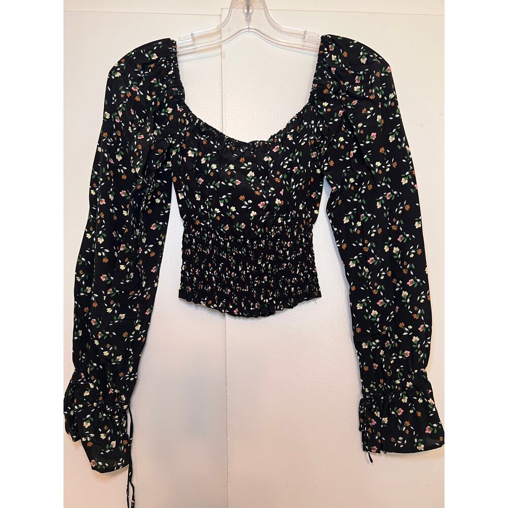 With Jean Floral Crop Top Blouse Smocked Medium